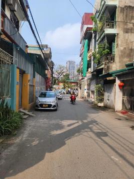 BÁN GẤP CHDV La Khê Siêu dòng tiền 8P khép kín full NT, 61Mx3T, chỉ có 8.8 Tỷ