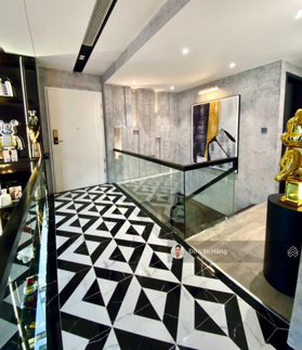 Bán căn góc duplex Sunshine City Ciputra - 194.4m2 tòa S5 full nội thất hiện đại, sẵn sổ sang tên