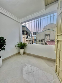 Bán nhà mặt ngõ thông, nông đường Định Công quận Hoàng Mai 8,6tỷ 37m2 4PN kinh doanh gần Giải Phóng