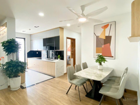 Cần bán căn hộ 135m2 Iris Garden, full đồ view sân vận động Mỹ Đình 0973 563 686