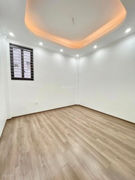 BÁN NHÀ RIÊNG ĐẸP TẠI ĐƯỜNG TRẦN THÁI TÔNG, GIÁ 11,6 TỶ VND, DIỆN TÍCH 40M2