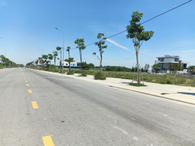 Lô góc đường 30m Nghi Hòa Cửa Lò - đối diện Vin - kinh doanh nhà hàng khách sạn