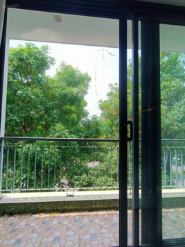 Bán biệt thự thương mại Marina 241,5m2, 4 tầng, có thang máy, kinh doanh đông khách nhất Ecopark