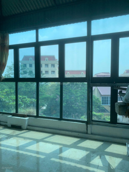 Cho thuê nhà 2 tầng + tum mặt đường 359 đường Trường Chinh, nhà 40m2 kinh doanh tốt