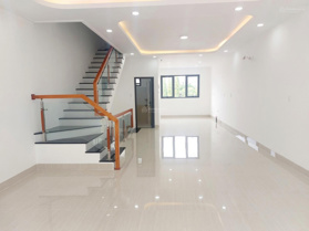 Cho thuê nhà mặt phố tại Hacom Mall, giá ưu đãi 12 triệu/th, diện tích 75m2