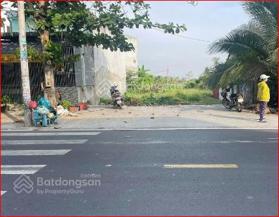 Cần bán gấp lô đất MTĐ Đường Lê Duẩn, Phường 4, Sóc Trăng, DT100m2/700tr, SHR