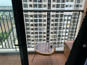 Bán gấp căn hộ 2PN2WC full nội thất đẹp, giá chỉ 2.75 tỷ, sổ hồng Origami Vinhomes Grand Park Q9