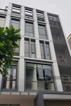 Giá đầu tư DT 222m2, xây 8 tầng, MT 10m, Long Biên