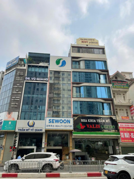 Chính chủ bán nhà mặt phố đường Nguyễn Chánh, DT 62m2 x MT 4.2m, 5 tầng, vị trí đẹp, vỉa hè rộng