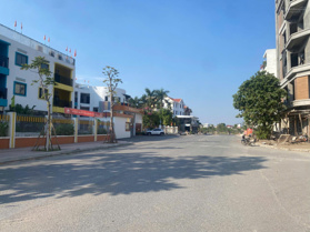 Hiếm! Đất TĐC Ngọc Thụy phân lô vỉa hè, công viên, DT 80m2, MT 7m, giá 18,5 tỷ, kinh doanh khủng