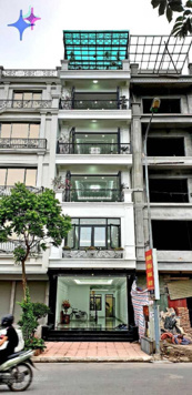 Bán nhà mặt phố Lâm Hạ 109m2 6 tầng thang máy - Vỉa hè kinh doanh siêu đỉnh