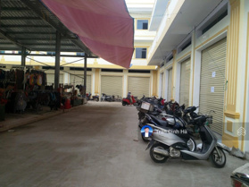 Kiot 1 tầng 18m2 chợ Bình Hương, MT 4.0m, đường trước rộng 8m, 300 triệu. LH 0886 743 366
