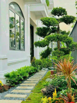 Bán căn biệt thự 170m2 đẹp nhất giá tốt nhất dự án Solasta Mansion Dương Nội Hà Đông LH 0947 022 386