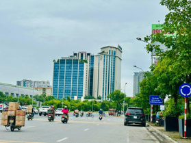 Bán 500m2 đất full thổ cư mặt phố Lê Quang Đạo, mặt tiền 50m, kinh doanh, toà nhà 120 tỷ có bớt