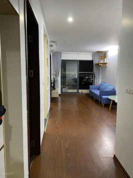 Cho thuê căn hộ tại Homeland Long Biên. S: 70m2, 2 ngủ và 2wc. Giá: 10tr/tháng