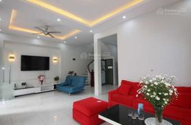 Cho thuê nhà riêng Ngọc Thụy, Long Biên, full nội thất, gần trường Pháp. Giá thuê 21tr/tháng