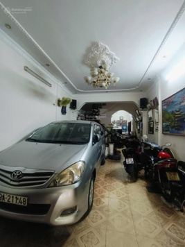 Bán nhà Hoàng Văn Thái, Thanh Xuân, 64m2 - 5tầng - MT 5.1 - giá 11,6 tỷ