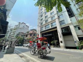 Siêu hot. Bán đất mặt phố Cửa Bắc Ba Đình. Vua kinh doanh. Vị trí vàng. MT 10m. 210m2 giá chỉ 145tỷ