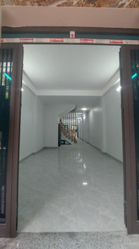 Cho thuê nhà xây mới đẹp 100 m2 x 4 tầng, 2 mặt tiền, đường rộng, nhà xây mới