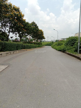 Cần bán gấp đất Ngọc thụy Long Biên 80 m2 ô tô tránh giá 7,5 tỷ