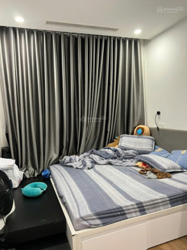 Chính chủ cần bán căn 3PN - 99m2, full đồ, có slot ô tô, giá 9.2 tỷ, tầng trung view thành phố vip