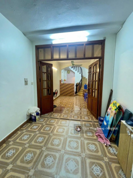 Chính chủ cho thuê nhà riêng ngõ 53 Cảm Hội, Lò Đúc - 4 tầng/3vs/2ngủ - dân trí cao, sát phố