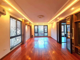 Cực phẩm! Mặt phố Phan Đình Giót, mặt tiền 6m quyền lực, 5T, dòng tiền 300tr/năm, vị trí hiếm, đẹp