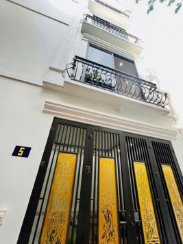 Bán nhà đẹp, giá tốt nhất hà đông 5t*35m2 full nội thất, ô tô đỗ cửa ngày đêm, giá 3, x tỷ
