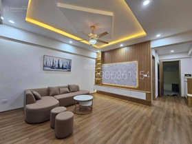 Bán nhà Chiến Thắng, Hà Đông 40.5m2 giá chỉ 8.5 tỷ phân lô, ô tô đỗ cửa, Kinh Doanh, Văn Phòng, SPa