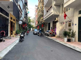 Duy nhất 1 căn ngõ 28 Ông Ích Khiêm, Ba Đình, mới đẹp, gara ô tô, sát phố, 56m, 11 tỷ