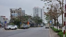 Cho thuê nhà mặt phố Phúc Lợi, 200m2, 6 tầng, thang máy, LH 0852 236 868