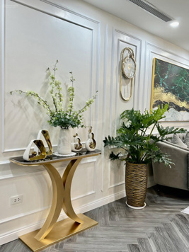 Chính chủ bán căn 3 ngủ, tầng đẹp, tại Hanoi Center Poin, 27 Lê Văn Lương,BC Đông Nam.Full nội thất