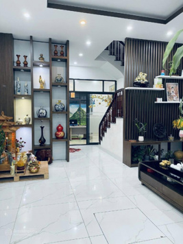 Bán nhà Liền kề KĐT mới Đại Kim, vỉa hè 2 bên, ô tô tránh, nội thất xịn, thang máy, Châu âu thu nhỏ