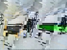 MẶT NGÕ Hào Nam - diện tích 30m2 - 6 tầng - CHỈ 7.35  t.ỷ 