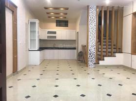 Chính chủ cần cho thuê gấp phân lô nhà Nguyên Hồng, DT 90m2 x 5 tầng, có gara ô tô. Giá 22tr/th
