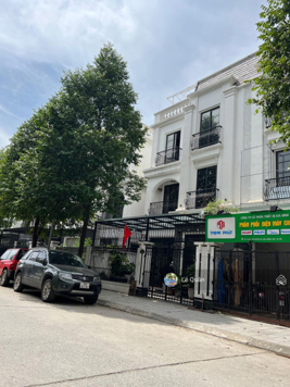 Bán gấp căn BT TT2 - TT3 Đại Kim hoàn thiện full nội thất cao cấp: 124,5m2x4tầng. LH: 0986 786 568