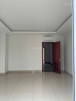 Cho thuê cả nhà liền kề Louis City Đại Mỗ, diện tích 105m2, 5 tầng có thang máy full đồ, vừa VP + ở