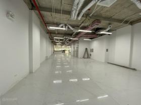 Cho thuê sàn TM siêu đẹp tại MP Nguyễn Trãi, thông sàn 1700m giá cực chất 500 triệu lh 0932 288 997