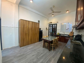 Cho thuê căn hộ 2PN full nội thất, 1 phòng bếp, 1 phòng khách, 1 toilet ngay chung cư Bàu Cát
