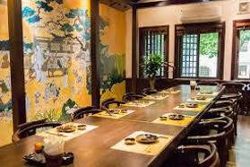 Cho thuê nhà mặt phố Trần Huy Liệu SD 500m2 mặt tiền 20m giá thuê gọi em Trang: 0862 810 464