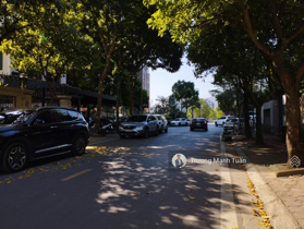 Bán gấp căn BT đơn lập KĐT mới Dịch Vọng - 306m2 - 83 tỷ - Khu vực kinh doanh ngày đêm