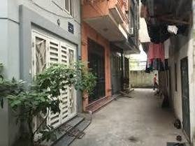 Bán đất Hai Bà Trưng, đường Minh Khai, ngõ xe máy tránh, trước đất thoáng sáng, 100m ra ngõ ô tô