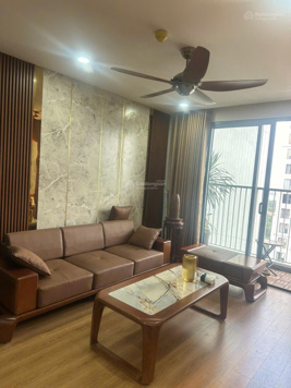 Chính chủ cần bán căn chung cư 96m2 - 3PN - 2WC - 2 ban công - chỉ 5.25 tỷ - full nội thất cao cấp