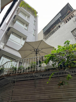 Bán nhà: Số 74 ngõ Thịnh Hào 1, Tôn Đức Thắng, phường Hàng Bột, Đống Đa, Hà Nội. 20 tỷ