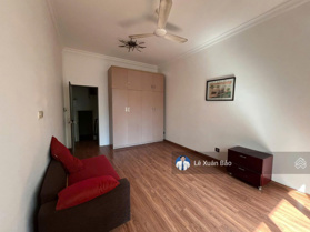 Bán nhà dân xây phố Linh Đường Hoàng Liệt - 50m2 x 5T lô góc 3 mặt thoáng, 6PN cách 20m ô tô 7.7 tỷ