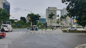 Bán tòa nhà mặt phố Lạc Long Quân, Tây Hồ. Hàng xóm Lotte, 115m2 8 tầng 1 hầm, thang máy giá 78 tỷ