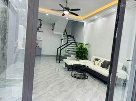 Ô tô đỗ gần, lô góc, ở Tây Mỗ nhà 5 tầng 35m2* chỉ 4,6x tỷ