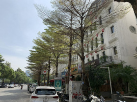 Cho thuê nhà mặt đường Nguyễn Chánh DT 120m2, 5 tầng, MT 6m, DTXD ~ 450m2. LH chủ nhà 0936 369 166