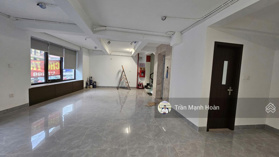 Tôi chính chủ cho thuê mặt bằng mp đường 19/5 Văn Quán,Hà Đông.KD sầm uất mọi mặt hàng. Giá 30tr