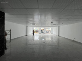 Chính chủ cho thuê tòa nhà văn phòng mặt phố Đốc Ngữ, Ba Đình, Hà Nội